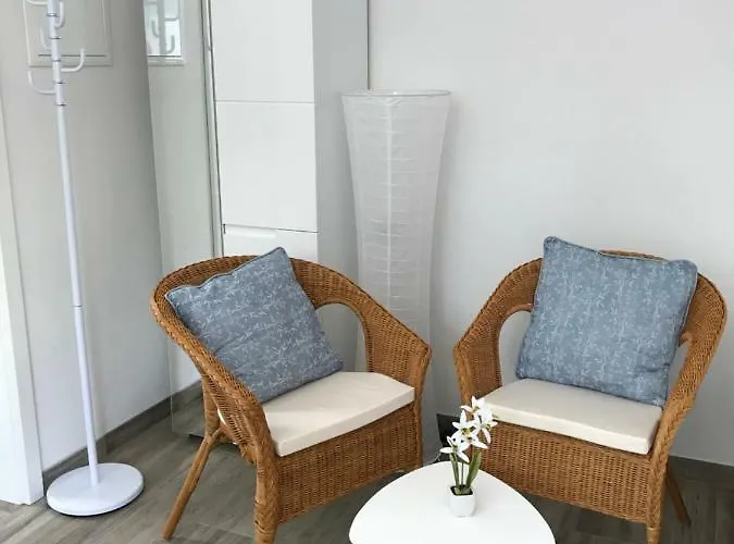 Haus Sonnenschein Str 10 *