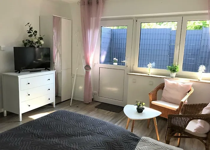 Haus Sonnenschein Str 10 *